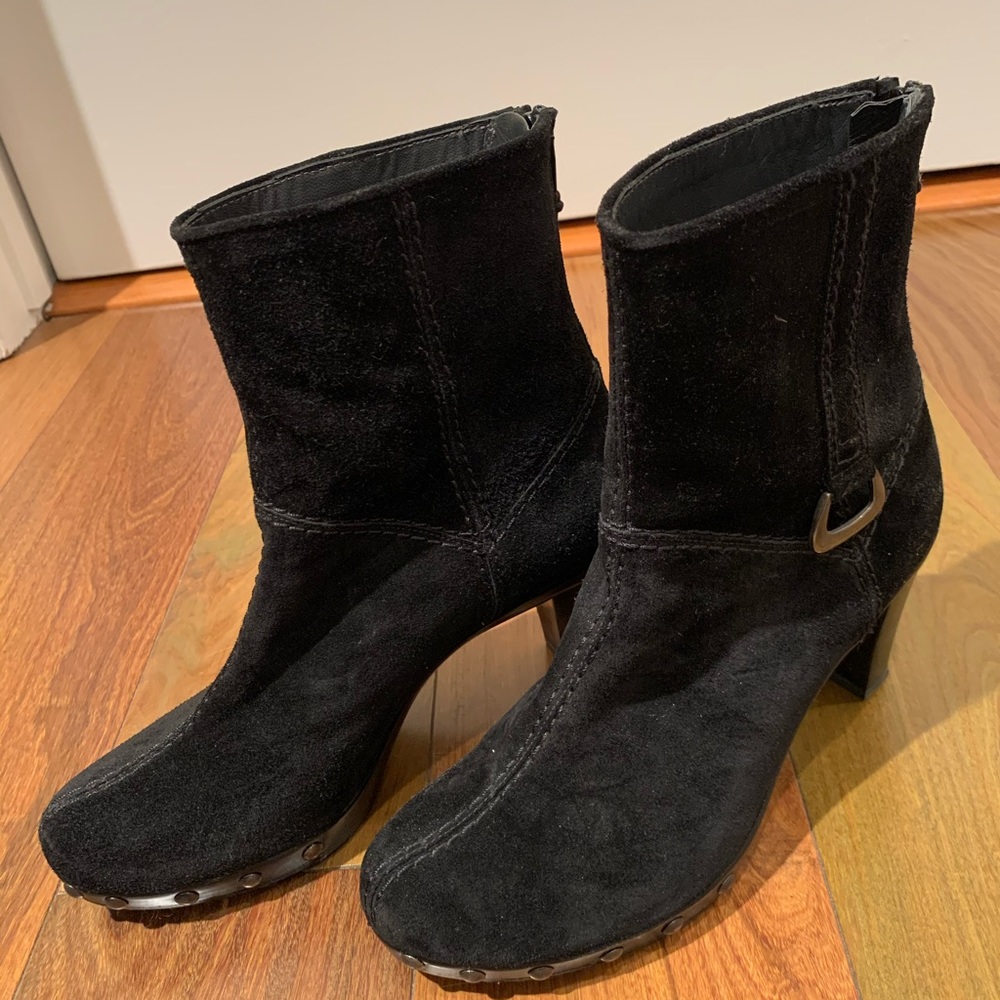 Stuart Weitzman Platform Suede Booties Size 6